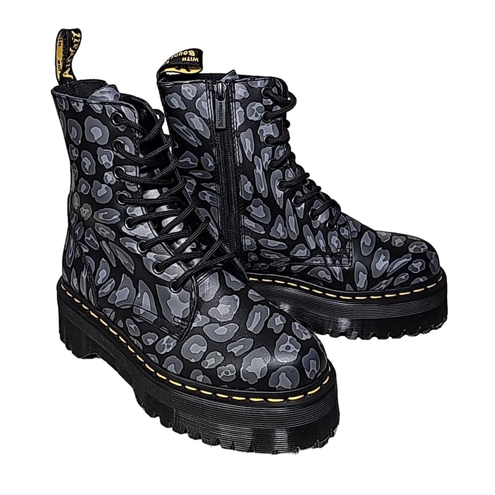 Dr. Martens Jadon Distorted Leopard Print Platform Combat Boots Women Size 7 NEW - Picture 1 of 11
